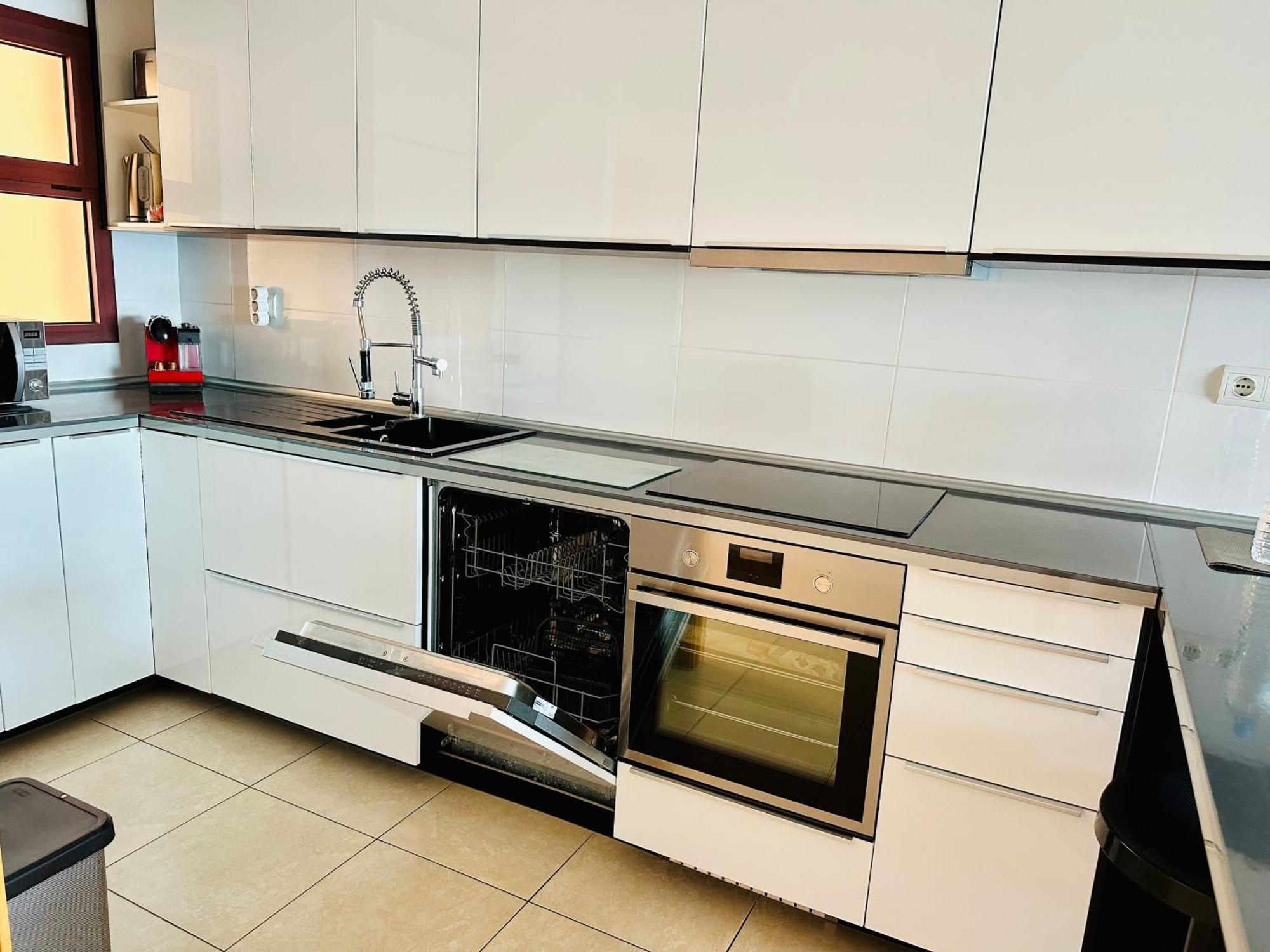 Su Eminencia - Sea View Apartment With Modern Comforts 플라야델쿠라 외부 사진